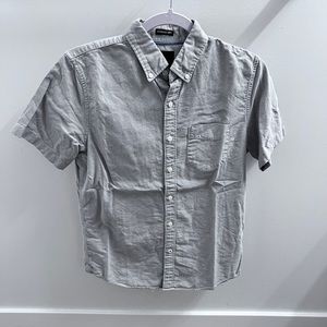 American Eagle Men’s Seriously Soft Short Sleeve Button-Up - Light Grey